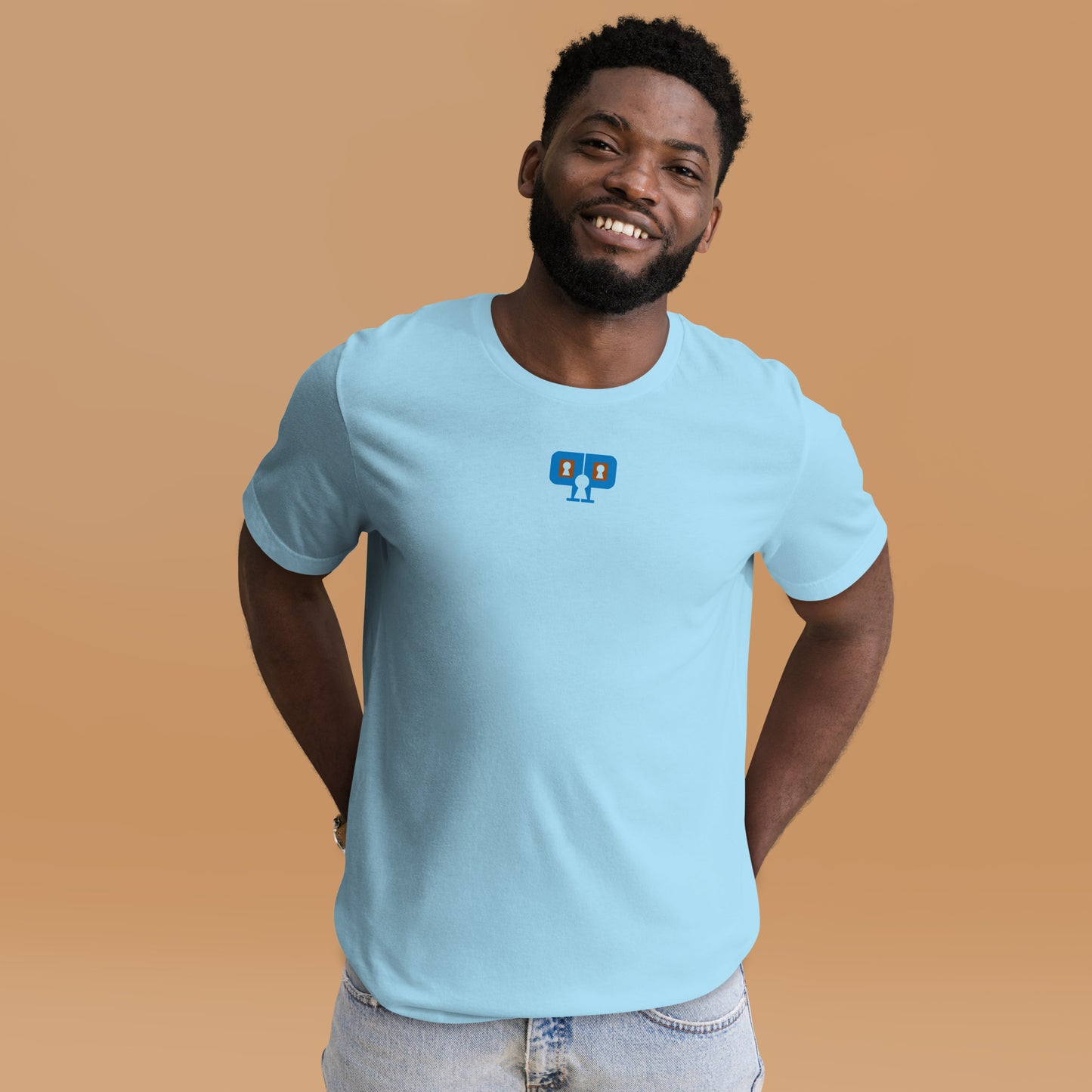 Package Pally Tee